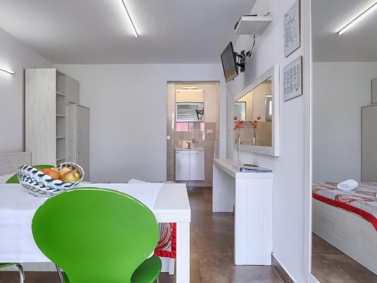 Apartment Nika-10 By Interhome أوماغ المظهر الخارجي الصورة