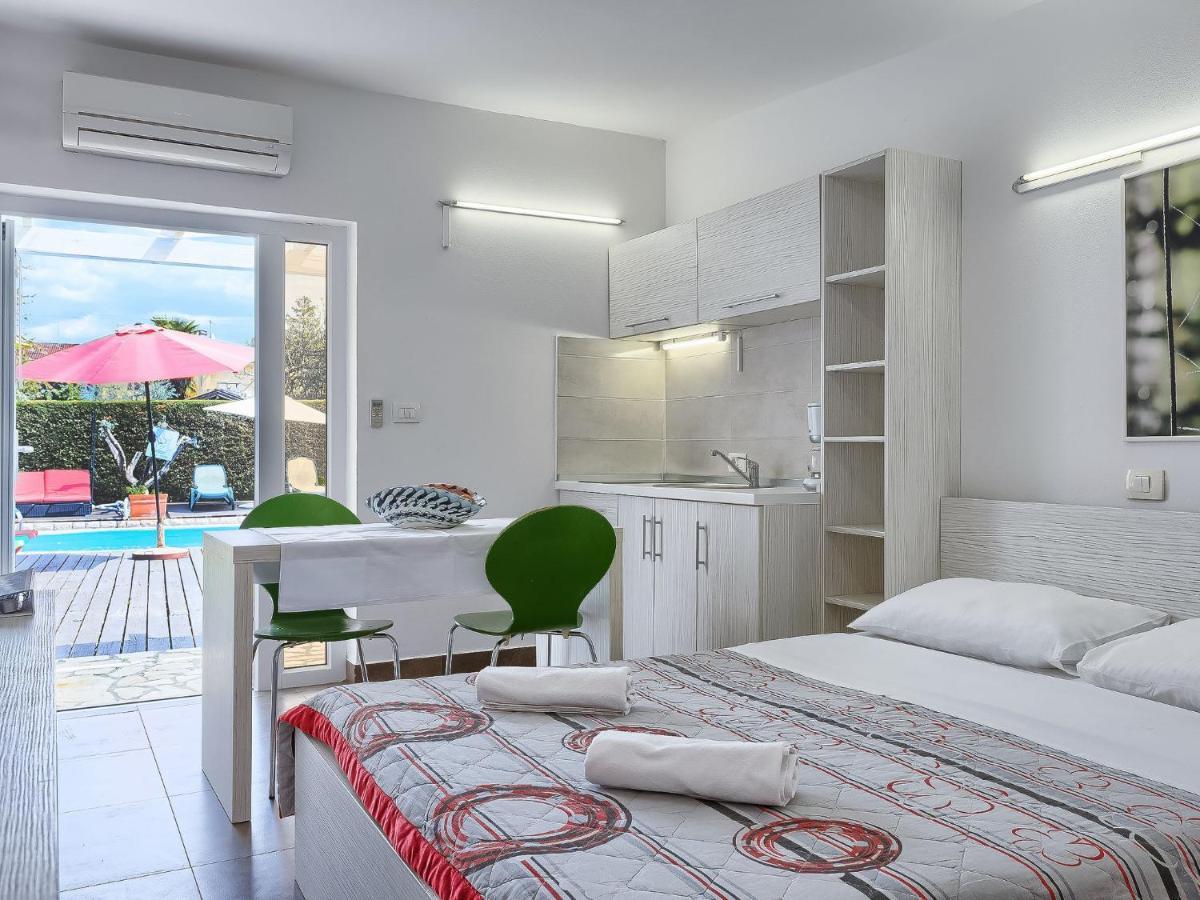 Apartment Nika-10 By Interhome أوماغ المظهر الخارجي الصورة